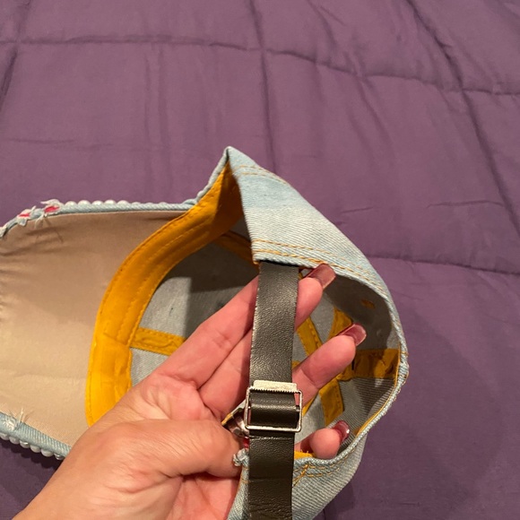CG New York denim cap with pearls and rhinestones - Picture 2 of 3
